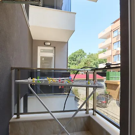 Apartamento Modern Family Near The Beach, Free Parking