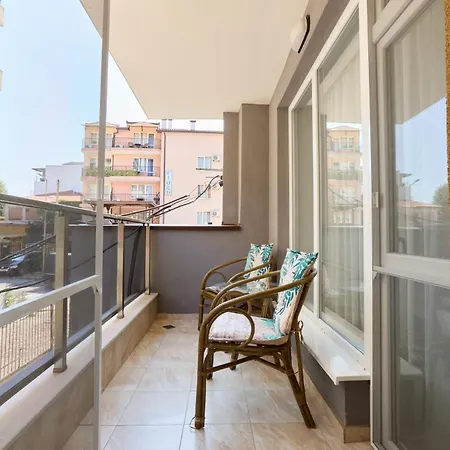 Modern Family Near The Beach, Free Parking Apartamento Primorsko
